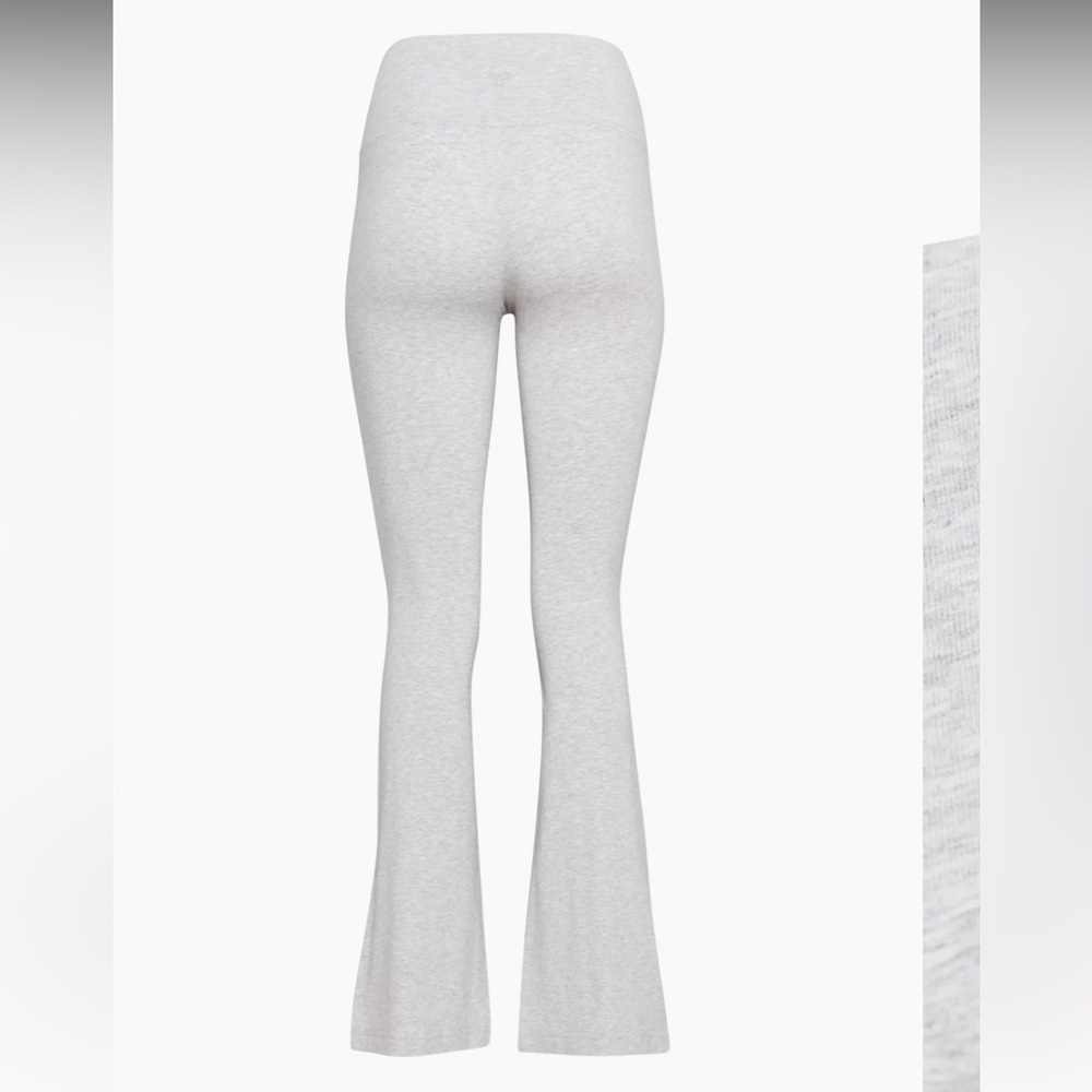 TnaCHILL™ Atmosphere Split Hi-Rise Legging